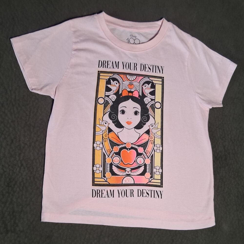 Disney T Shirt Size XL Light Pink Top Stylized Graphic Print Snow White